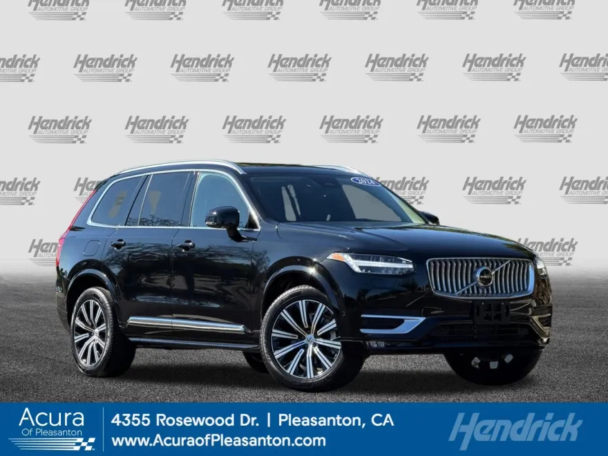 2025 Volvo XC90 Plus photo 1