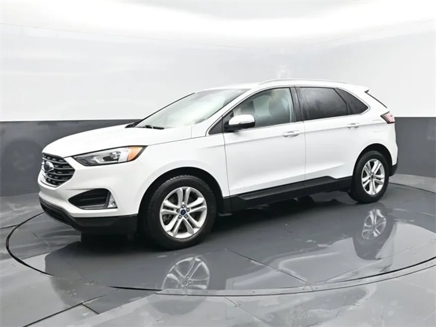 2020 Ford Edge SEL photo 1