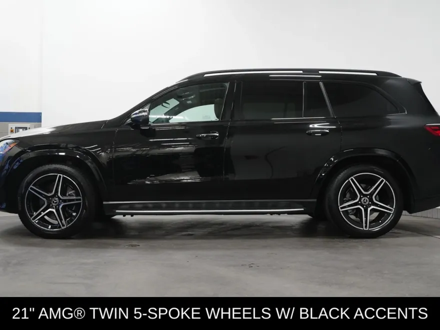 2024 Mercedes Benz GLS 450 4MATIC photo 1