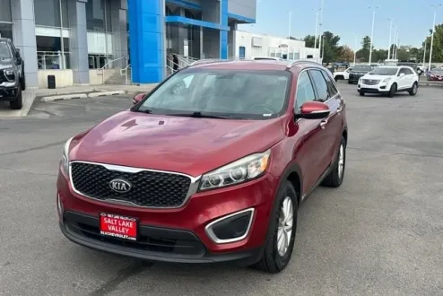 2017 Kia Sorento LX photo 2