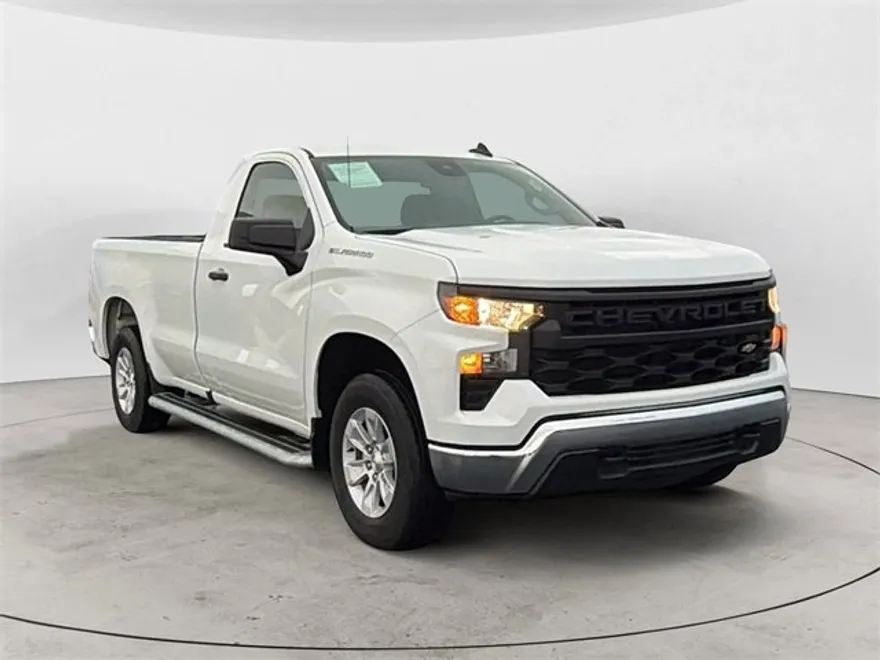 2024 Chevrolet Silverado 1500 photo 1