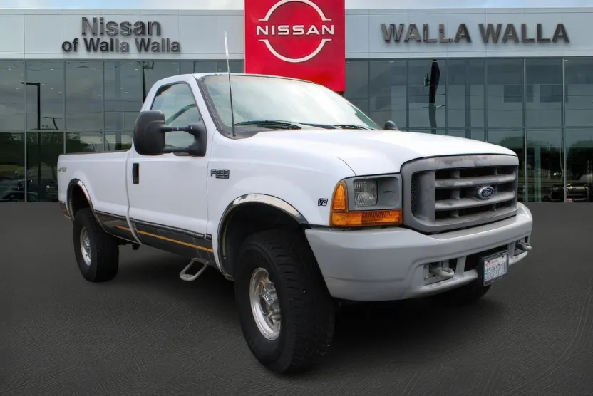 1999 Ford F-250 XLT photo 1