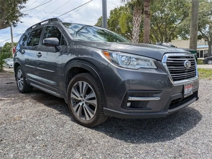 2020 Subaru Ascent Limited photo 1