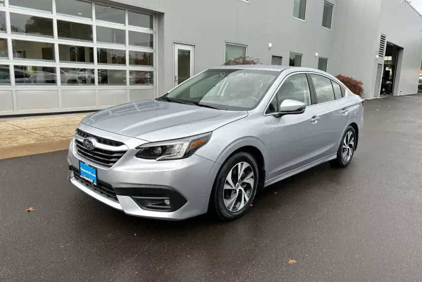 2022 Subaru Legacy Premium photo 1