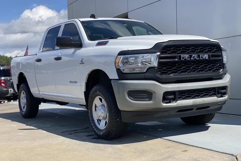 2022 Ram 2500 Tradesman photo 1
