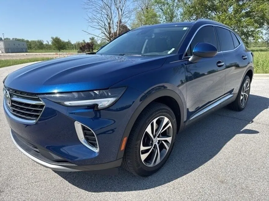 2023 Buick Envision Essence photo 1