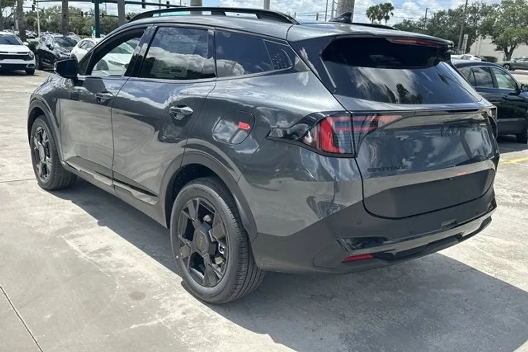 2026 Kia Sportage Hybrid X-Line photo 1