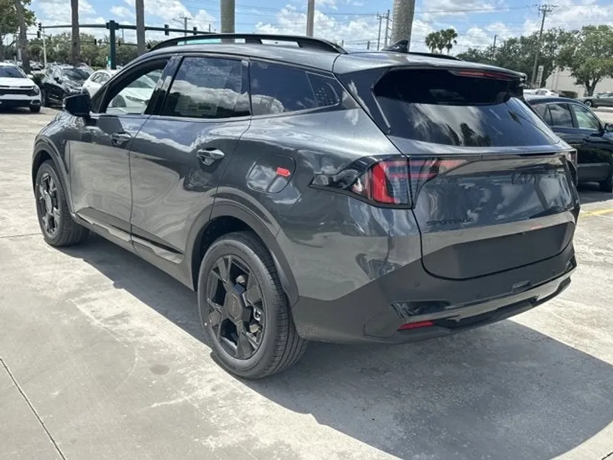 2026 Kia Sportage Hybrid X-Line photo 1
