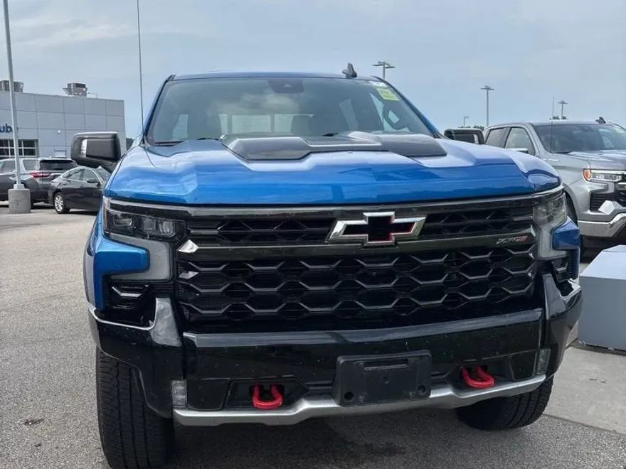 2022 Chevrolet Silverado 1500 ZR2 photo 1