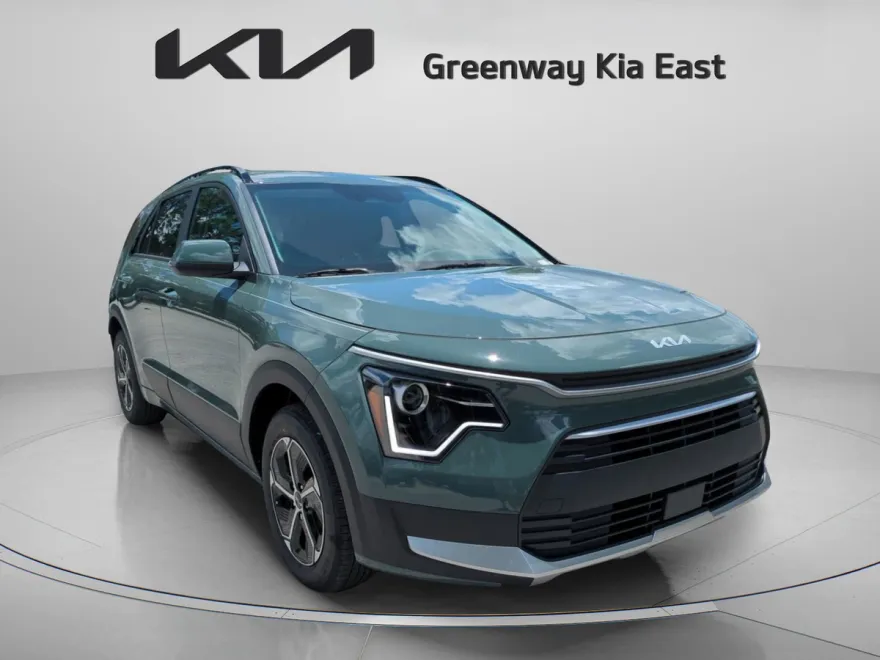 2025 Kia Niro EX photo 1