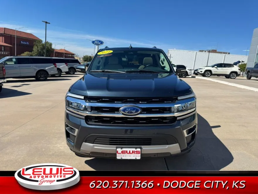 2024 Ford Expedition Limited photo 1