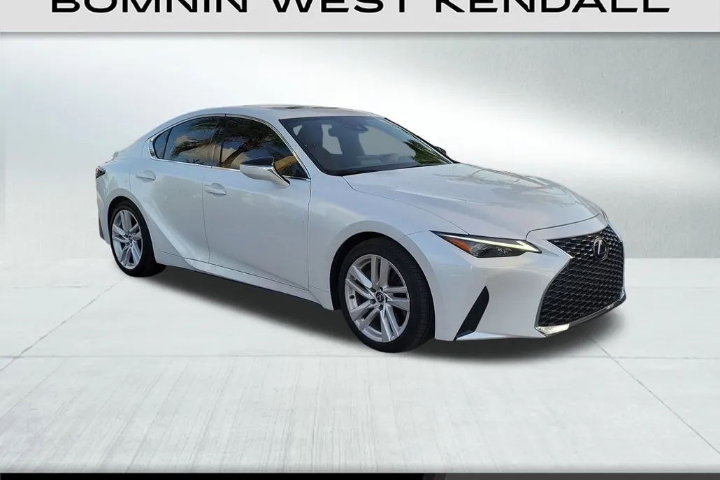 2024 Lexus IS 300 photo 1