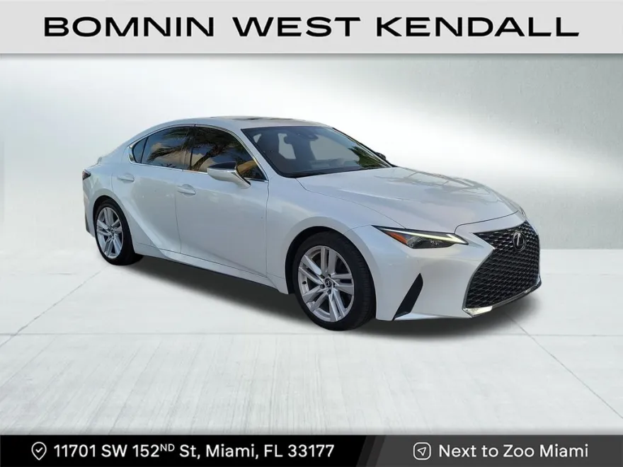 2024 Lexus IS 300 photo 1
