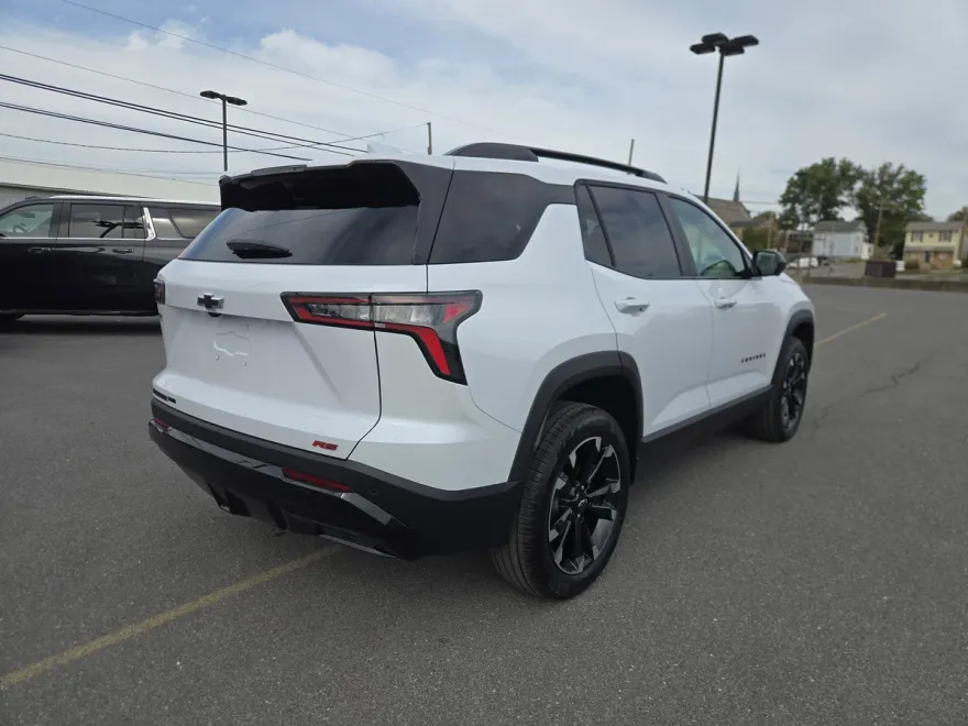 2026 Chevrolet Equinox RS photo 1
