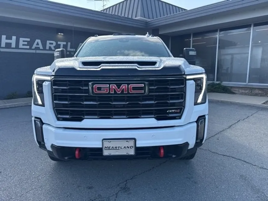2024 Gmc Sierra 2500 HD AT4 photo 1