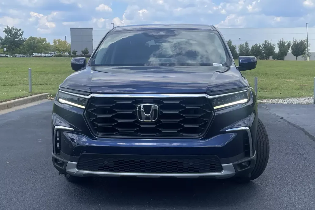 2025 Honda Pilot EX-L photo 1