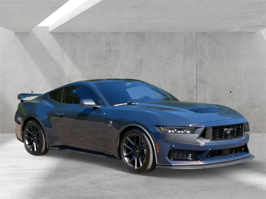 2024 Ford Mustang Dark Horse photo 1