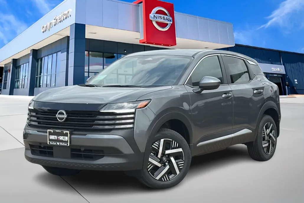 2025 Nissan Kicks SV photo 1