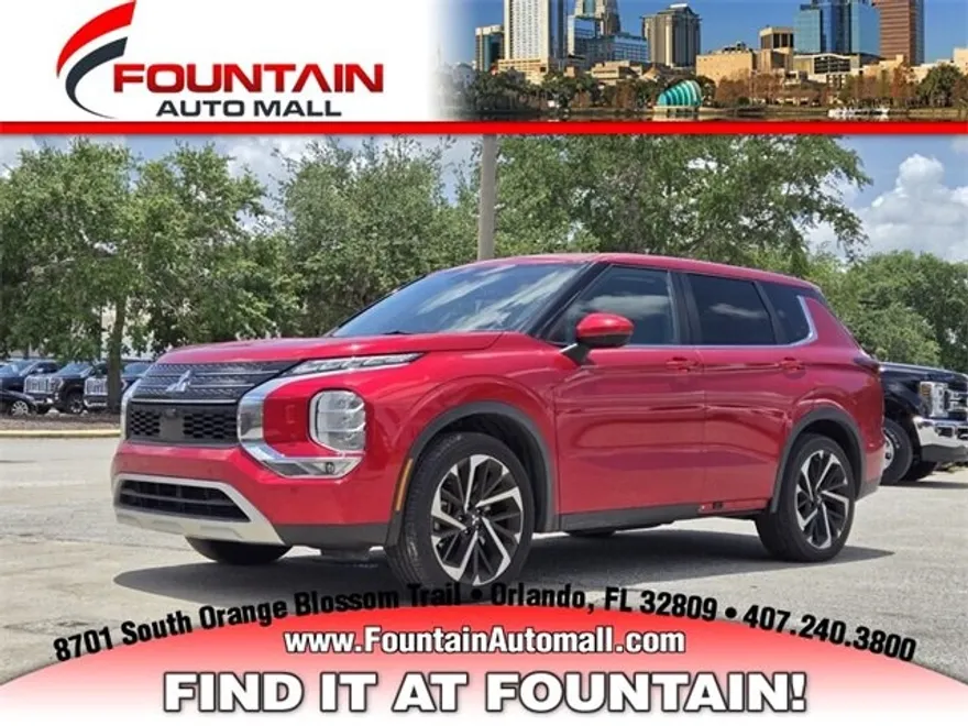 2022 Mitsubishi Outlander SE photo 1
