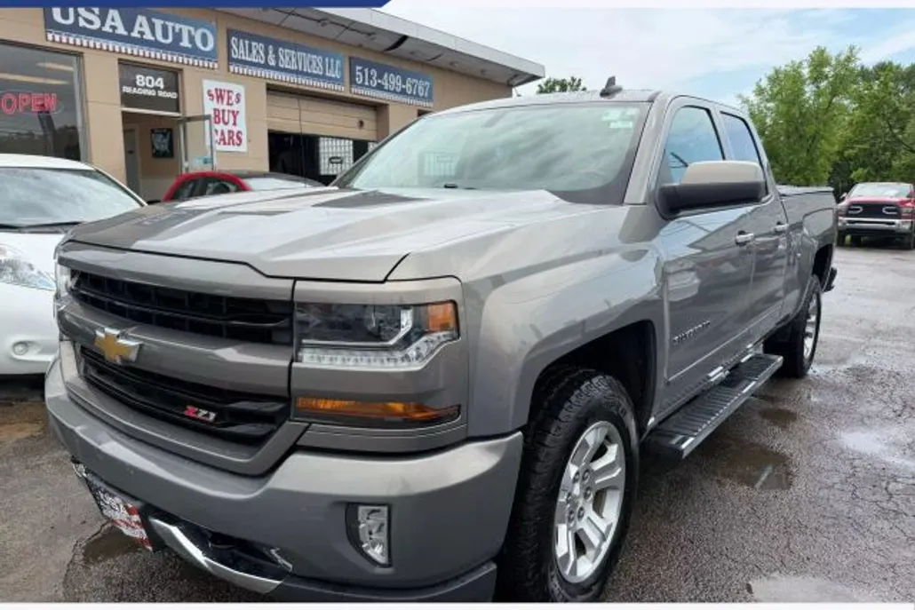 2017 Chevrolet Silverado 1500 Z71 LT photo 1