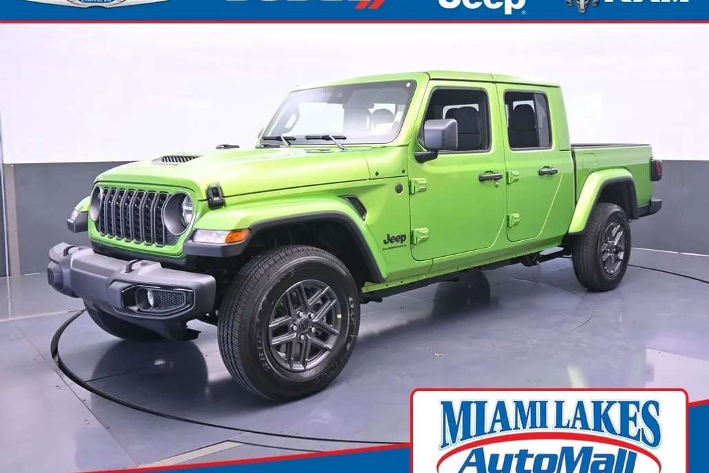 2025 Jeep Gladiator Sport S photo 1