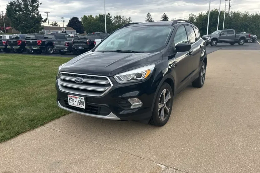2017 Ford Escape SE photo 1
