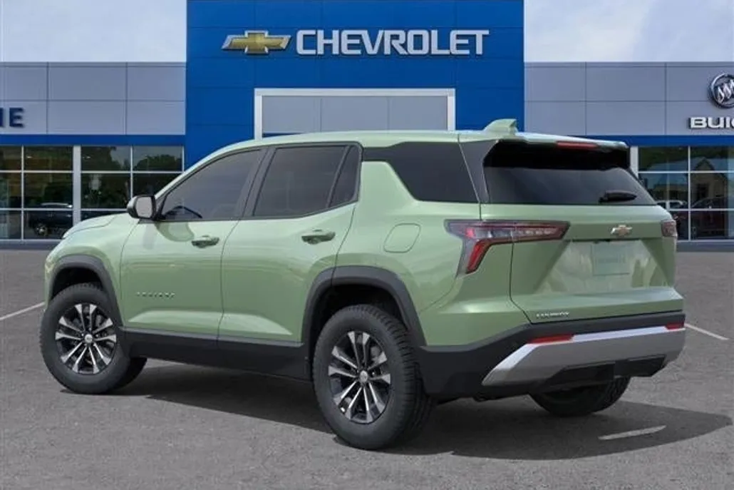 2026 Chevrolet Equinox LT photo 1