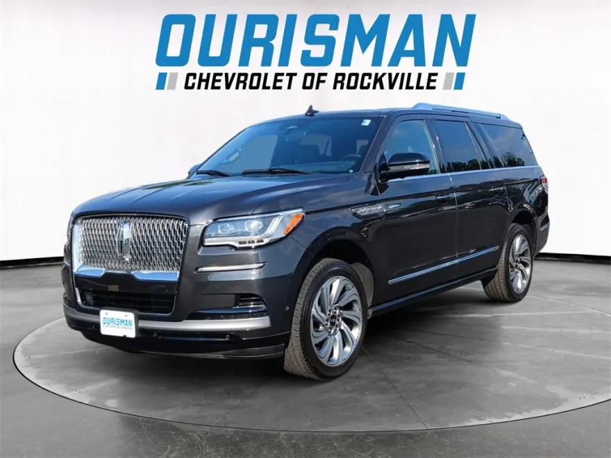 2023 Lincoln Navigator L Reserve photo 1
