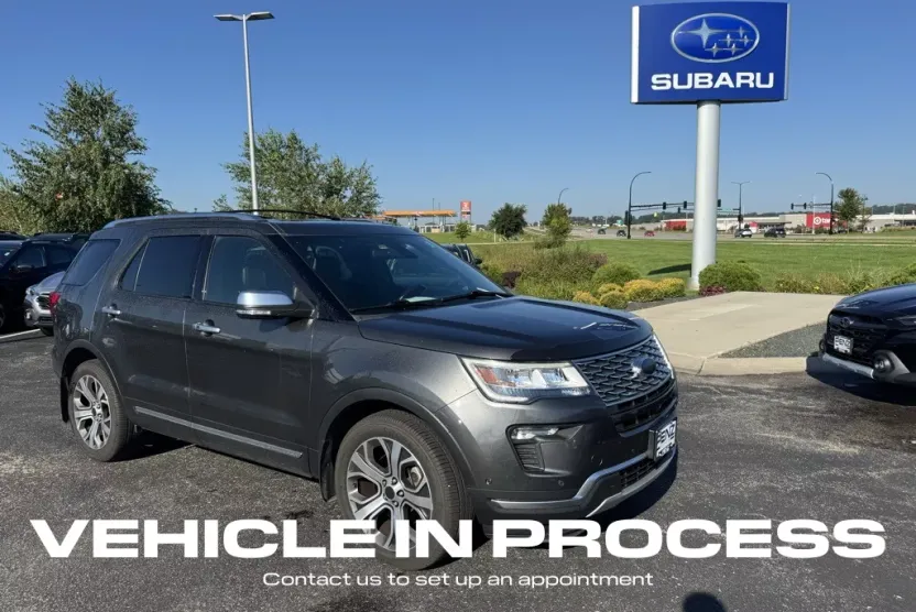 2018 Ford Explorer Platinum photo 1