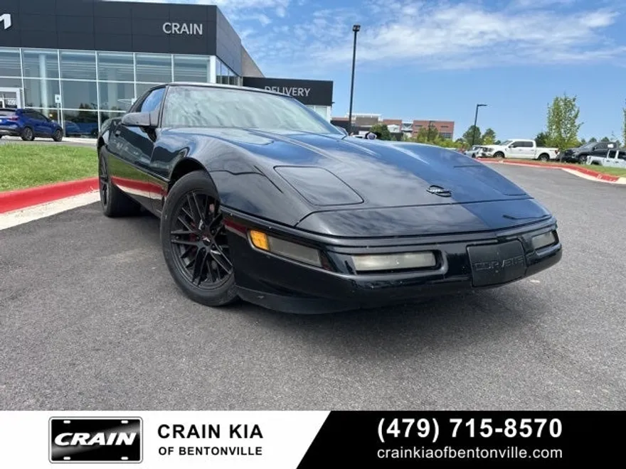 1996 Chevrolet Corvette Base photo 1