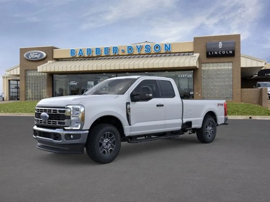 2025 Ford F-250 XLT photo 1