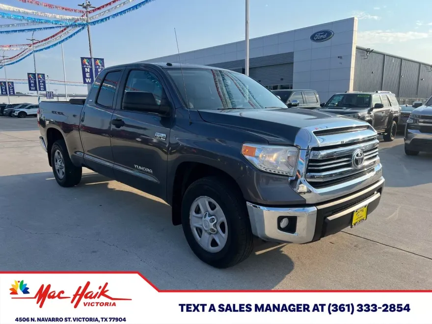 2017 Toyota Tundra SR photo 1