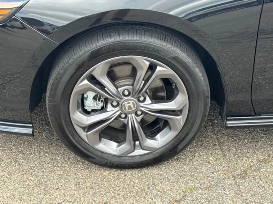 2024 Honda Accord Hybrid EX-L photo 1