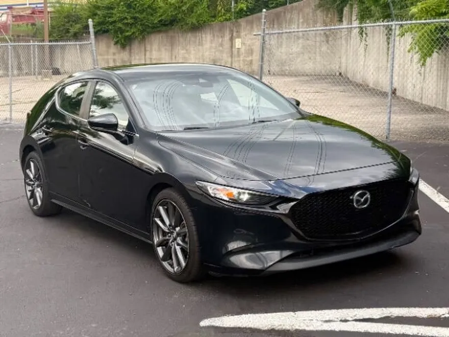 2019 Mazda Mazda3 Hatchback photo 1