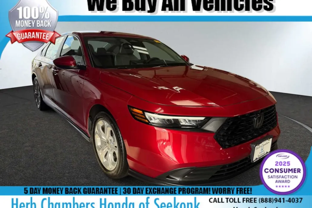 2023 Honda Accord LX photo 1