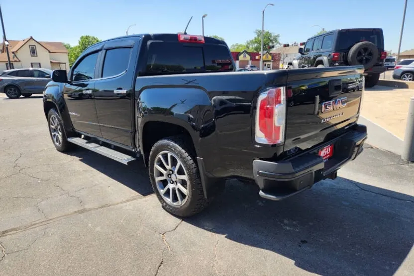2021 Gmc Canyon Denali photo 1