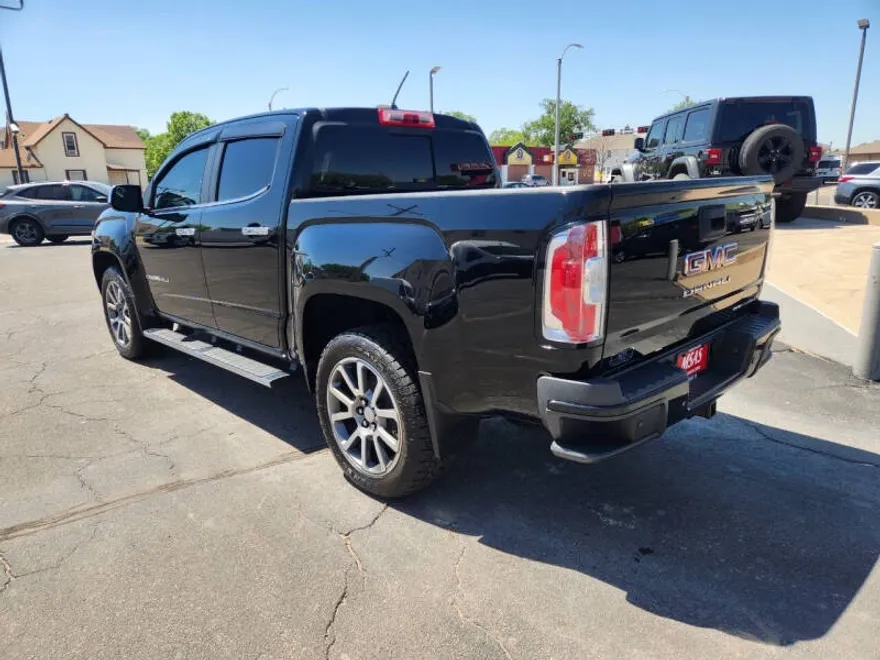 2021 Gmc Canyon Denali photo 1