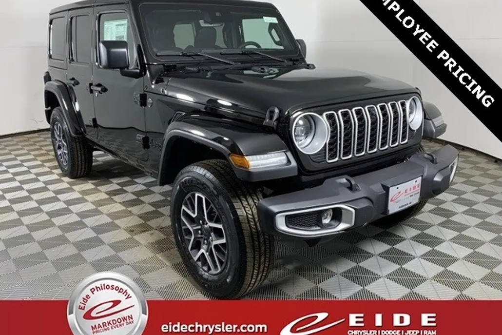 2025 Jeep Wrangler Sahara photo 1