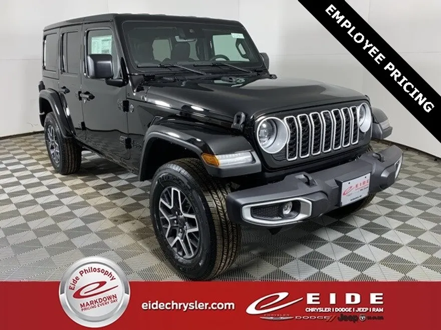 2025 Jeep Wrangler Sahara photo 1