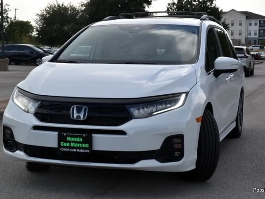 2026 Honda Odyssey Touring photo 1