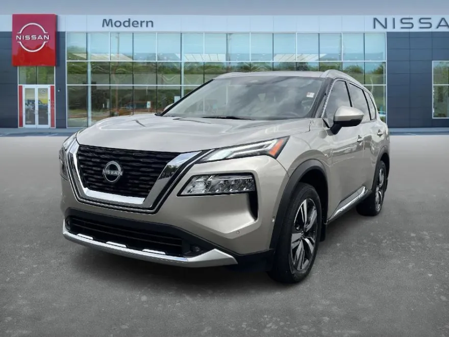 2022 Nissan Rogue Platinum photo 1