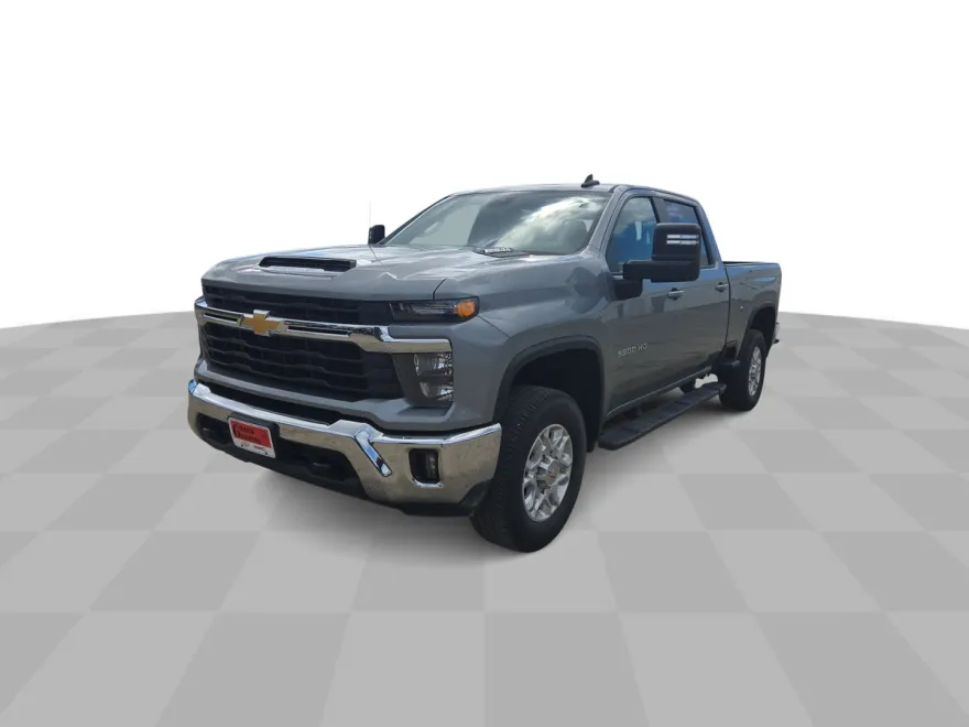 2024 Chevrolet Silverado 3500HD LT photo 1