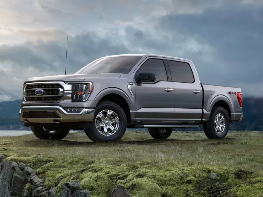 2023 Ford F-150 XLT photo 1
