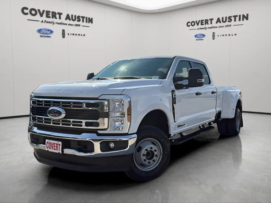 2024 Ford F-350 photo 1