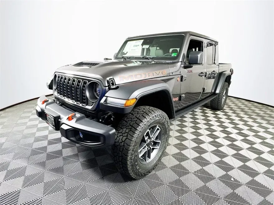 2025 Jeep Gladiator Mojave photo 1