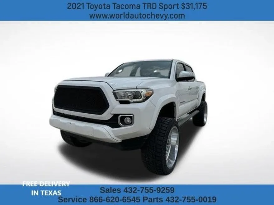 2021 Toyota Tacoma TRD Sport photo 1