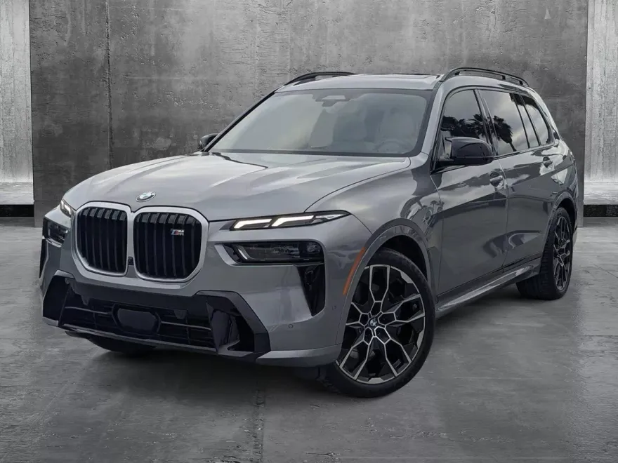 2025 Bmw X7 M60i photo 1