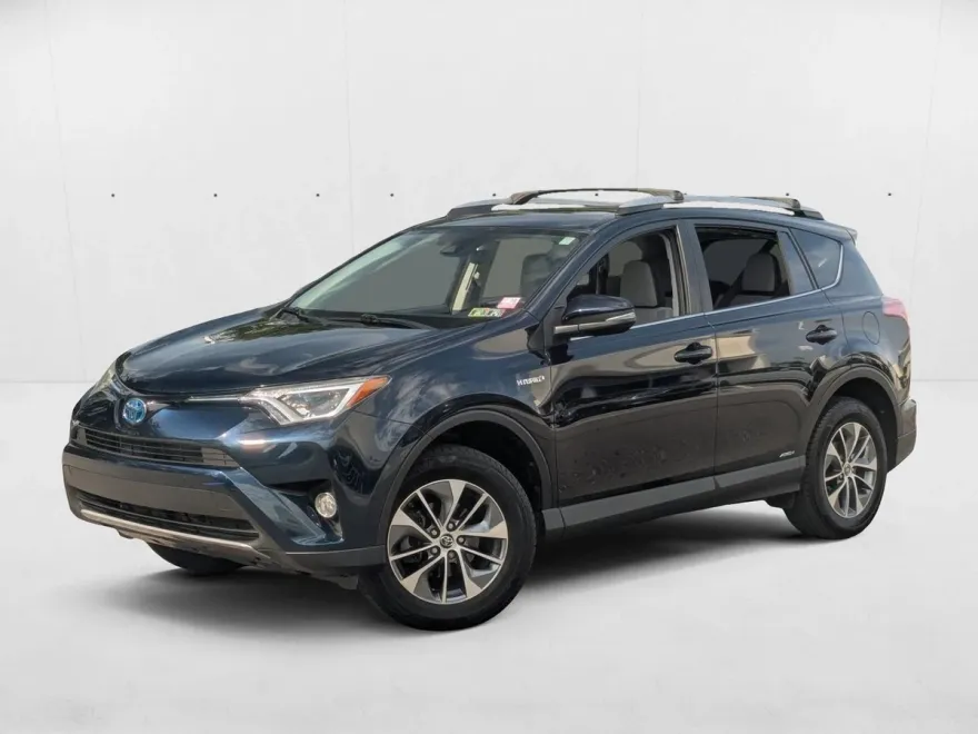2018 Toyota RAV4 Hybrid XLE photo 1
