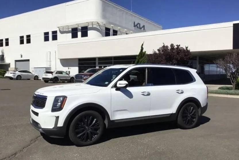 2021 Kia Telluride SX photo 1