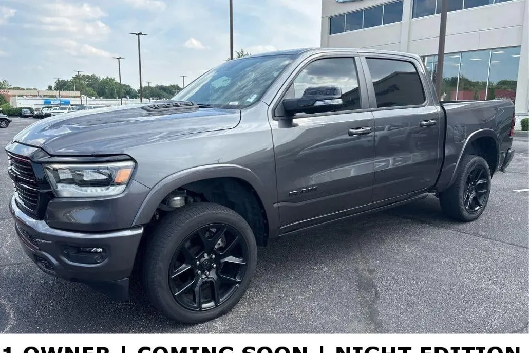 2022 Ram 1500 Laramie photo 1